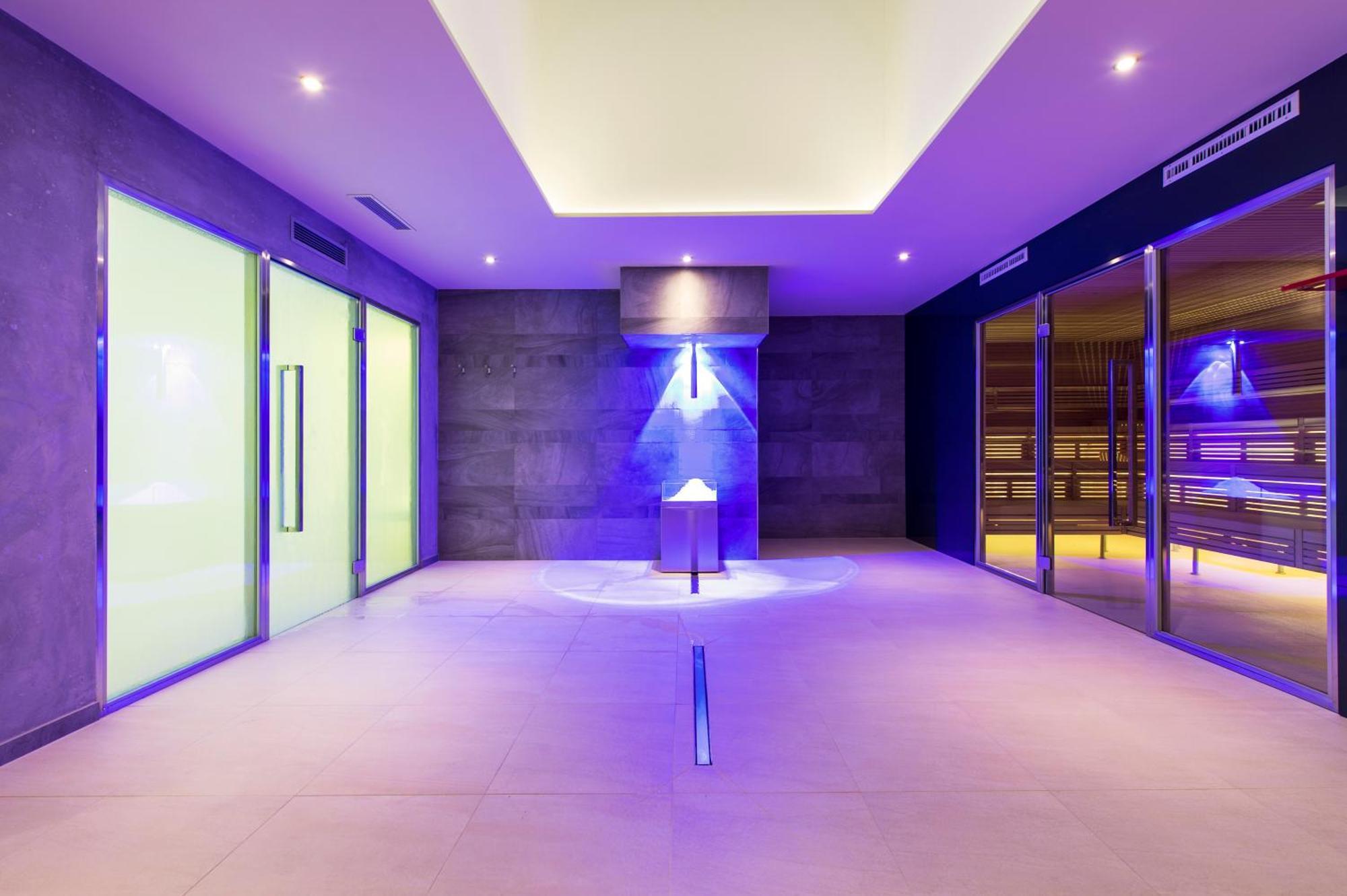 Parkhotel Hall In Tirol Exterior foto